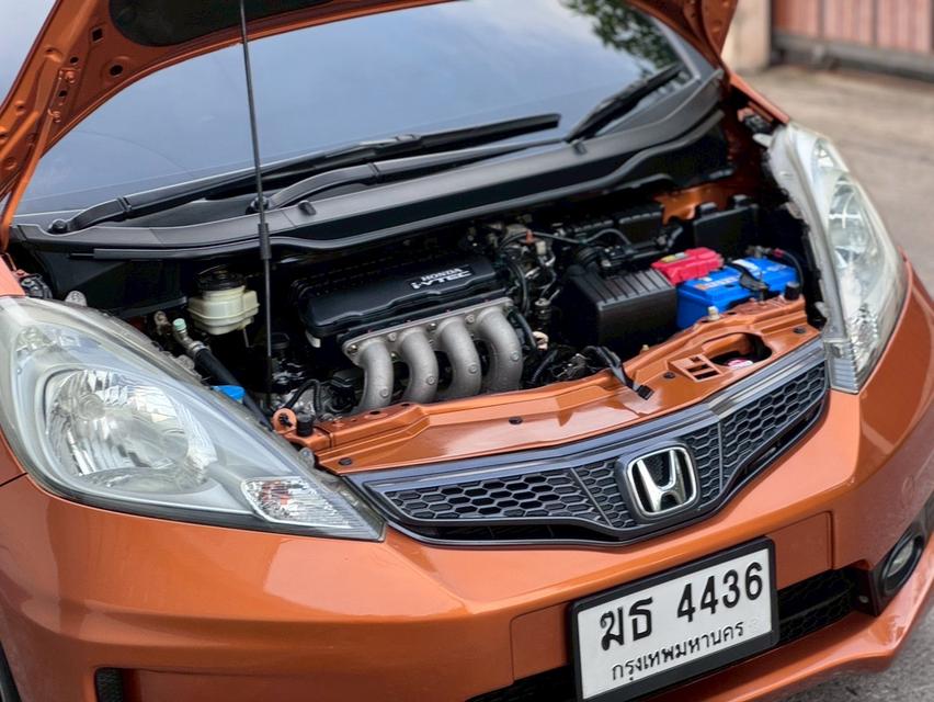 HONDA JAZZ 1.5SV TOP MC แล้ว HATCH BACK 5 ประตู ปี 2012 รถบ้านมือเดียว สภาพดี 13