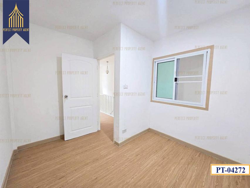 ขาย ทาวน์เฮ้าส์ ปิยะวรารมย์ ไทรน้อย ตกแต่งใหม่ ราคาย่อมเยาว์ 12