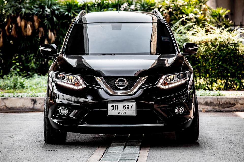 NISSAN X-TRAIL 2.0 V 4x4 7ที่นั่ง ปี 2016 สีดำ  2