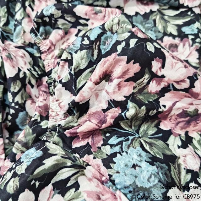 USED Celmia - Black Floral Puff Sleeve Maxi Dress | เดรสยาวสีดำ สีม่วง เดรสทรงเอ แขนพอง ลายดอก ผ่าข้าง สายฝอ แท้ มือสอง 6