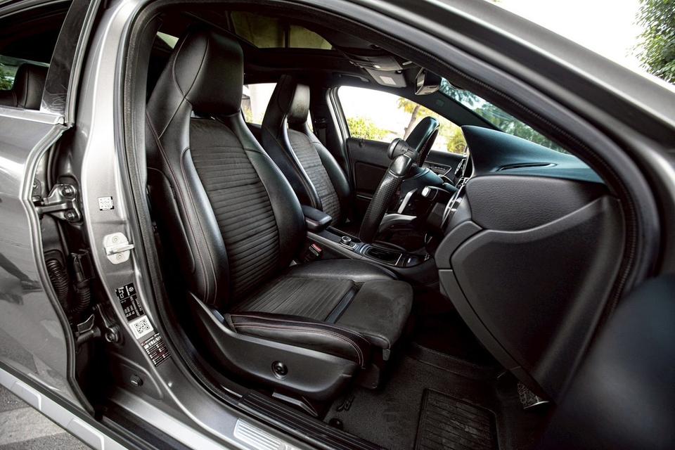 Mercedes Benz Gla250 ปี 2017 10