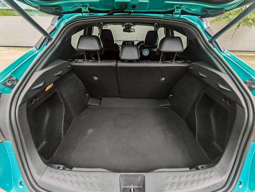 2018 TOYOTA C-HR 1.8HI HYBRID 13