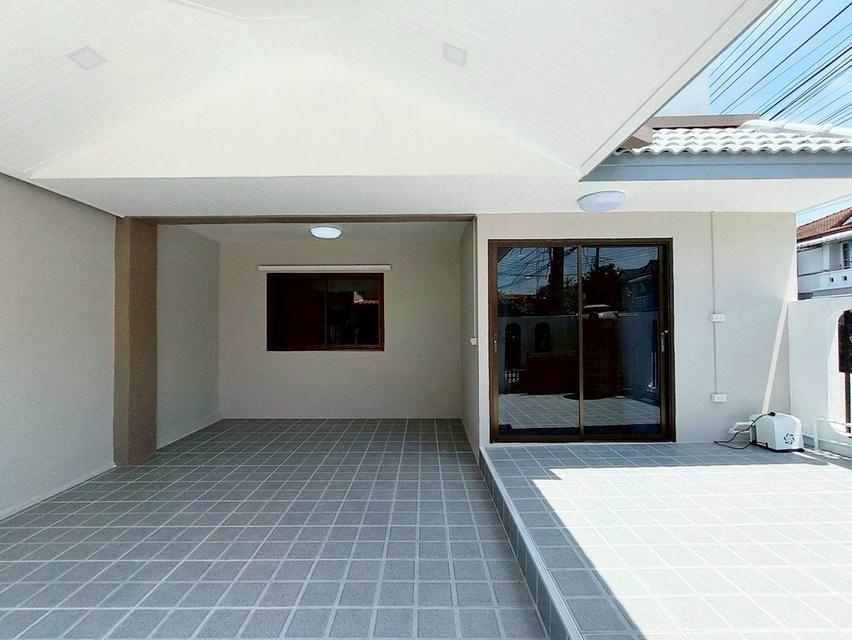 🏡✨ ทาวน์เฮ้าส์ 2 ชั้น รีโนเวทใหม่ พร้อมเฟอร์ฯ ครบ! | รหัส ST-V หมู่บ้านเคซี 1 ซ.หทัยราษฎร์ 39 – คลองสามวา กรุงเทพฯ 2