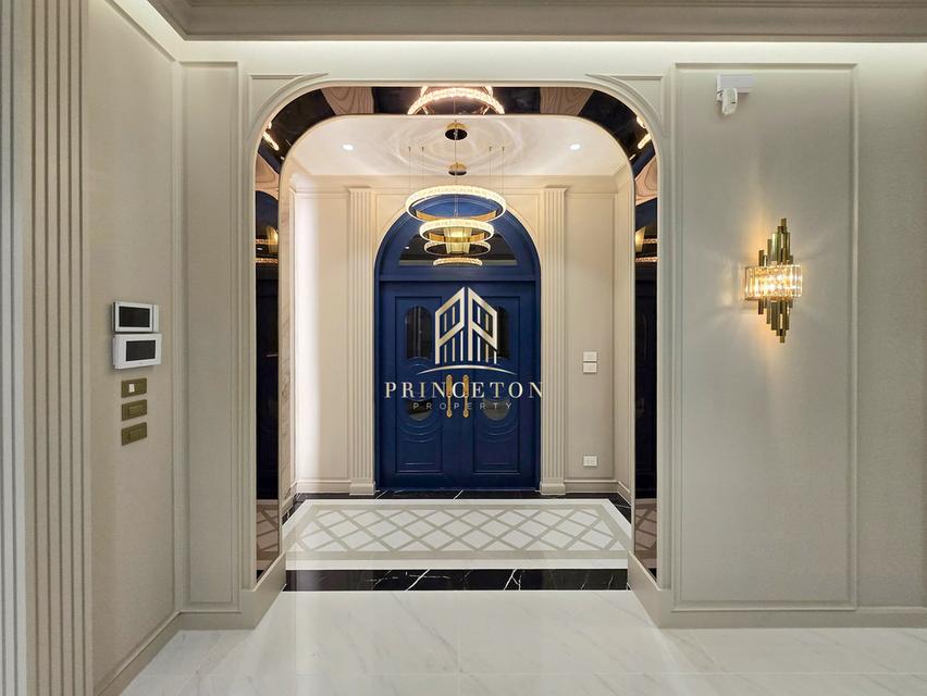 NARASIRI Krungthep Kreetha Super Luxury Residence on a Prime Location 7