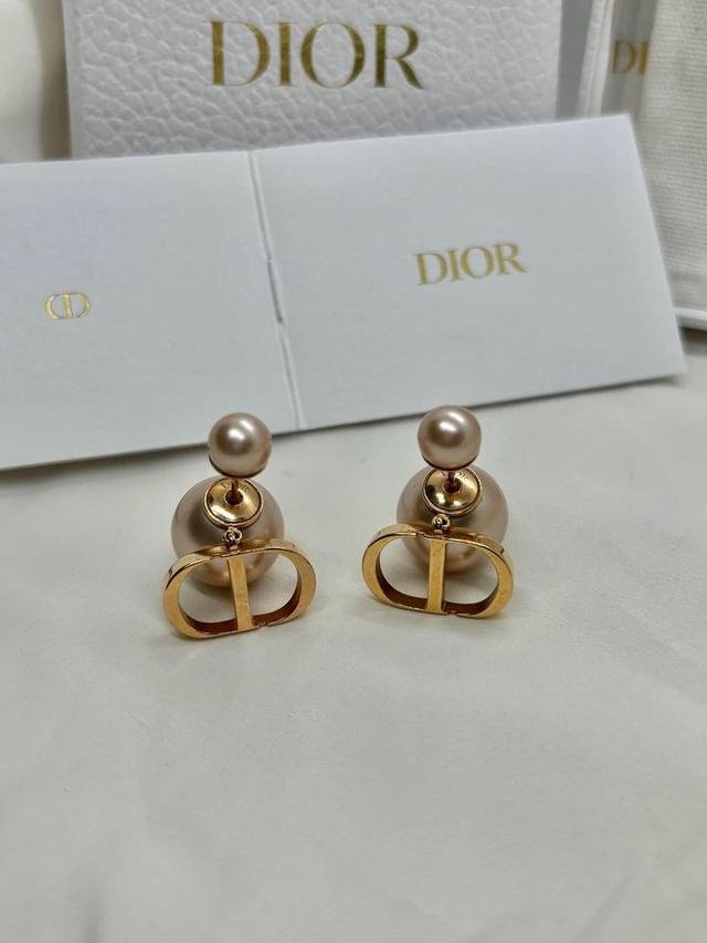 Dior Tribales Earrings สี pink gold 5