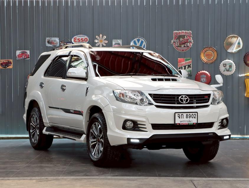 TOYOTA FORTUNER 3.0 TRD Sportivo 4WD ปี 2015