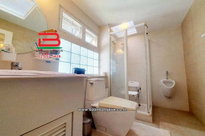 บ้านเดี่ยว เนื้อที่ 119.8 ตร.ว. หมู่บ้านผกามาศ (ปรีดีพนมยงค์ 14) ถนนสุขุมวิท แขวงประเวศ เขตประเวศ 15