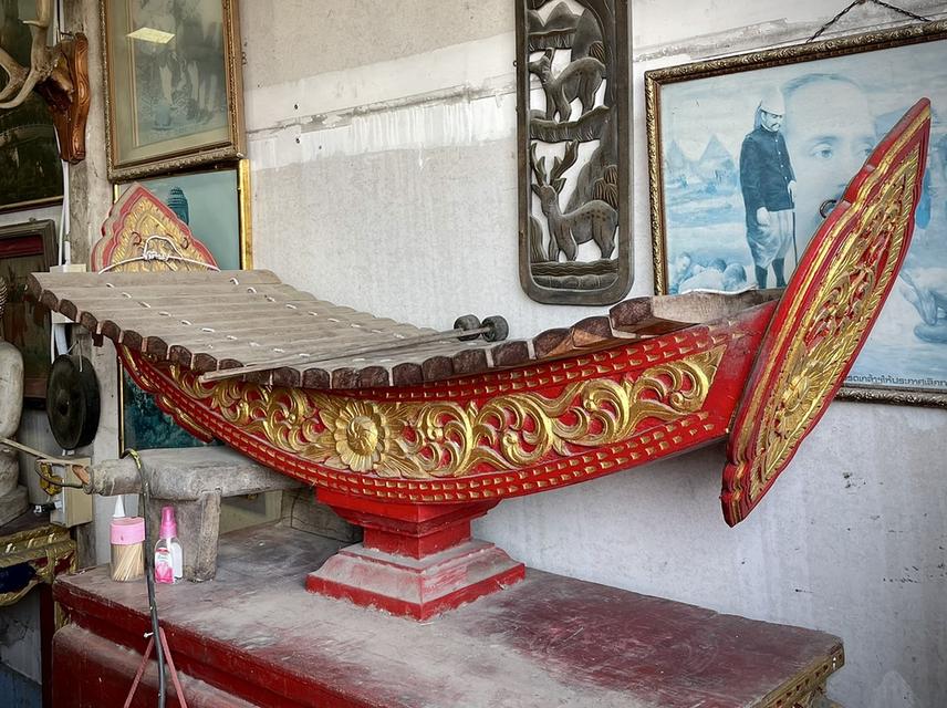 ระนาดเอก ระนาดไม้ชิงชัน ระนาดชุดใหญ่ ระนาดไทย
