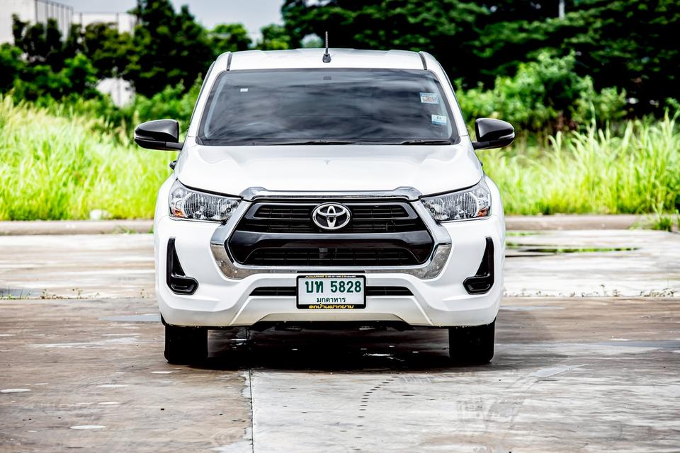 TOYOTA HILUX REVO 2.4 Z EDITION SMART CAB ปี 2022 สีขาว