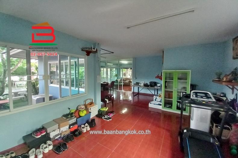 ที่ดินพร้อมบ้าน หมู่บ้าน คาซาลีน่า 1 (ซอยนิมิตใหม่ 14) เนื้อที่ 373 ตรว. ถนนนิมิตใหม่ แขวงทรายกองดิน เขตมีนบุรี กรุงเทพมหานคร 4