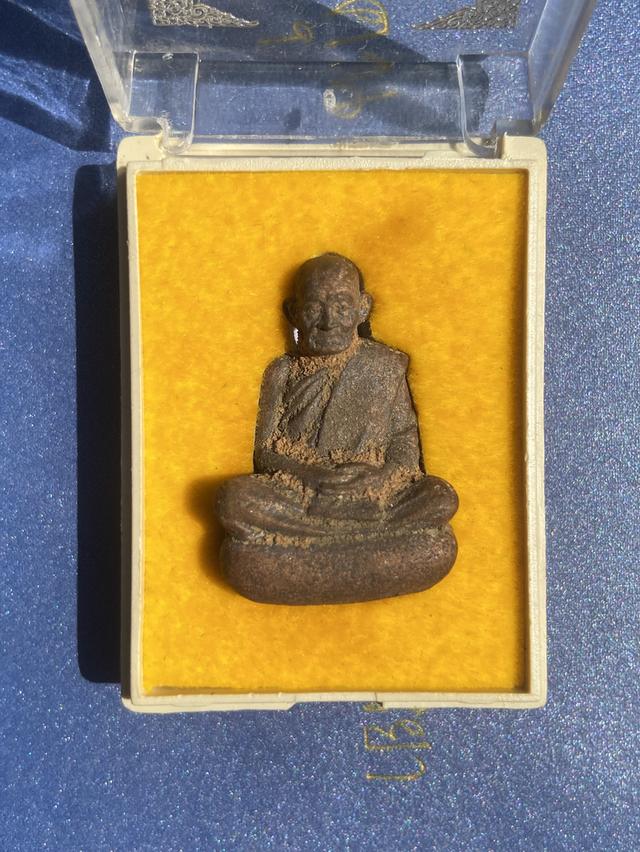 รูปหล่อโบราณเบ้าทุบดินไทย หลวงปู่เก่ง ธนวโร รุ่นแรก (รุ่นอายุยืน) เนื้อนวะโลหะ รูปที่ 2