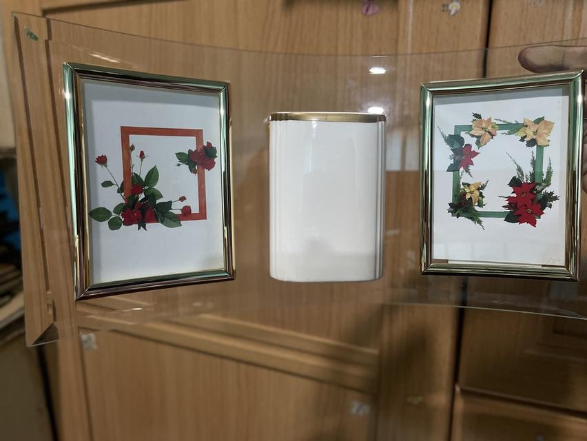 กรอบรูปตั่งโต๊ะ