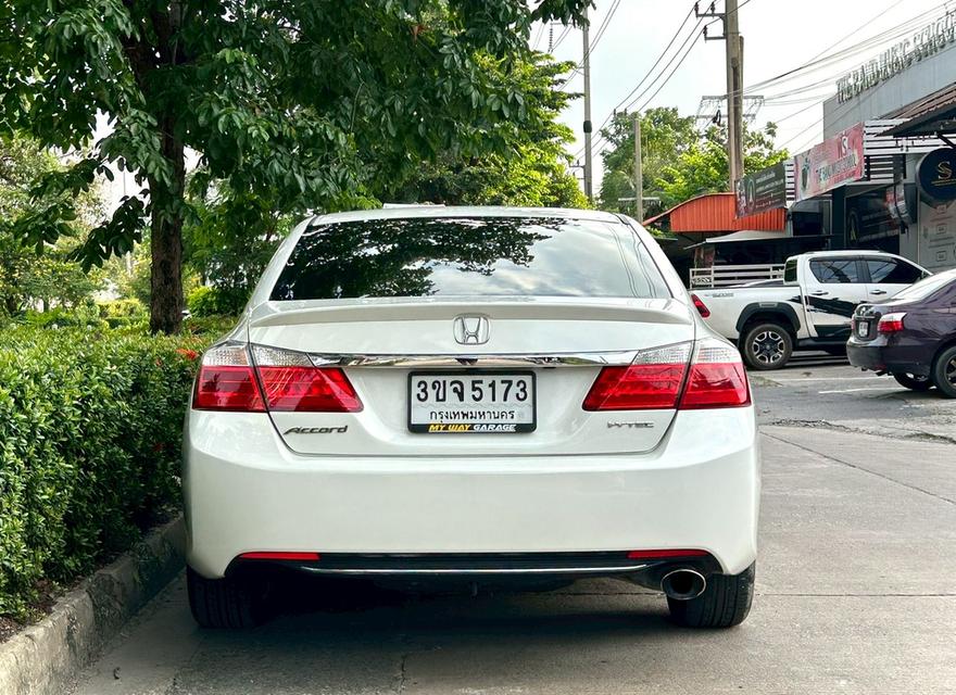 Honda Accord 2.0EL ปี13 6