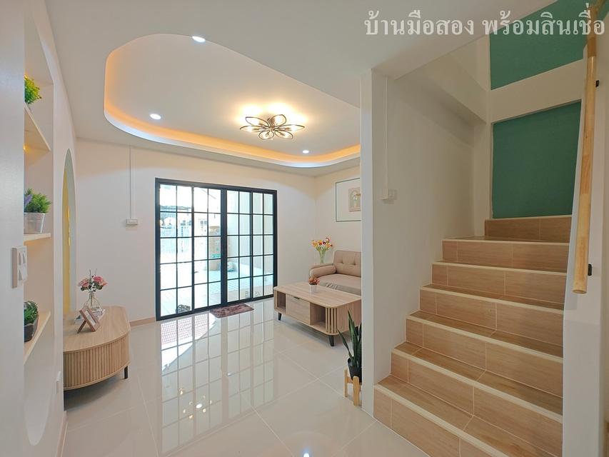 คัทลียาวิลล์ ลำลูกกา 8