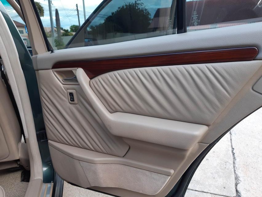 Benz W202 C220 ปี 97 Elegance 14