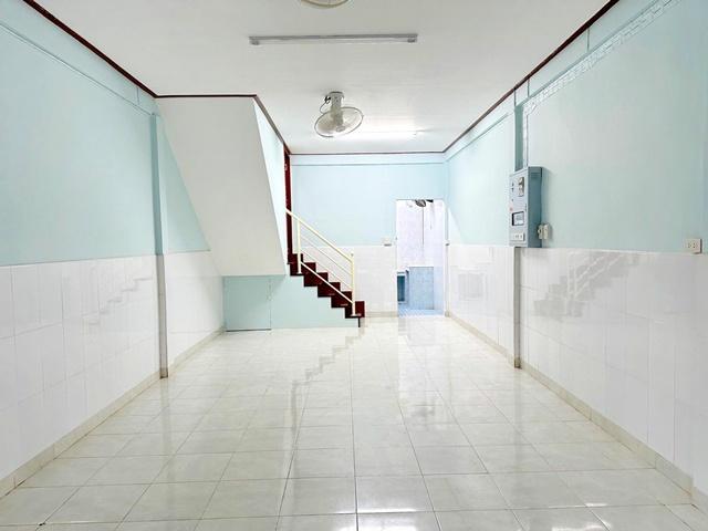 BTSพระโขนง200ม. ให้เช่าอาคารพาณิชย์ 2 ชั้นซ.สุขุมวิท 40-48 ใจกลางเมือง 16ตร.วา. รร.เซนต์แอนดรูส์อินเตอร์เนชันแนล 1.7 กม. 1