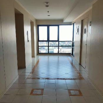 รูป ขาย คอนโด Lumpini Place Ratchada Thapra 34.4 ตรม. 1 bed 1 bath 1 living 1 balcony 1 kitchen 1 parking lot 2