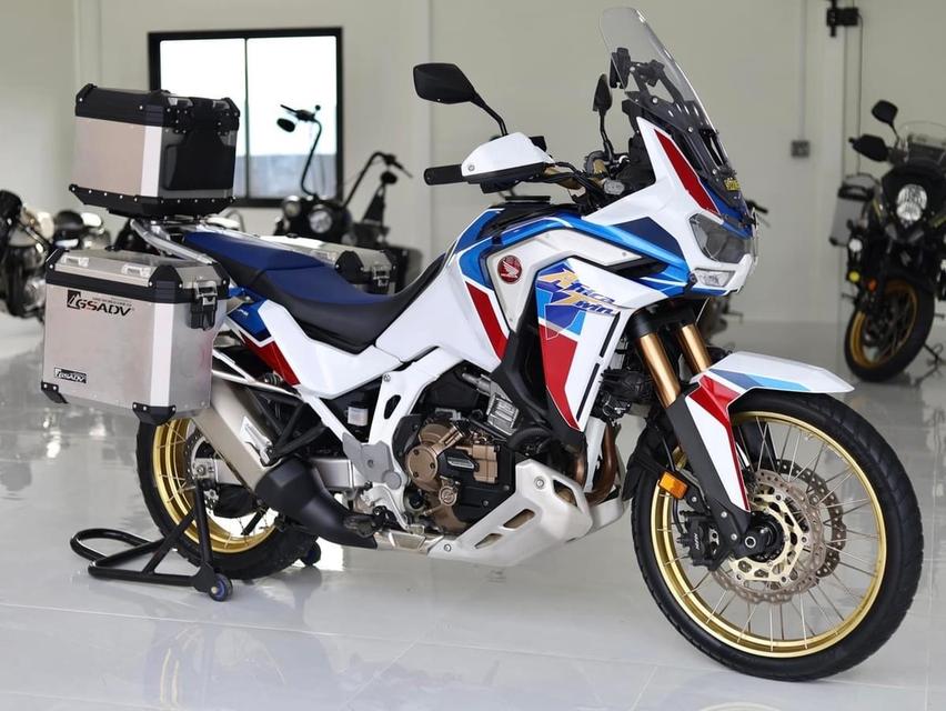 ขายรถราคาถูก Honda Africa Twin 3