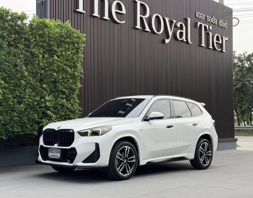 (แจ้งรหัสรถ AP2244) BMW X1 2.0i sDrive M sport U11 ปี 23สีขาว