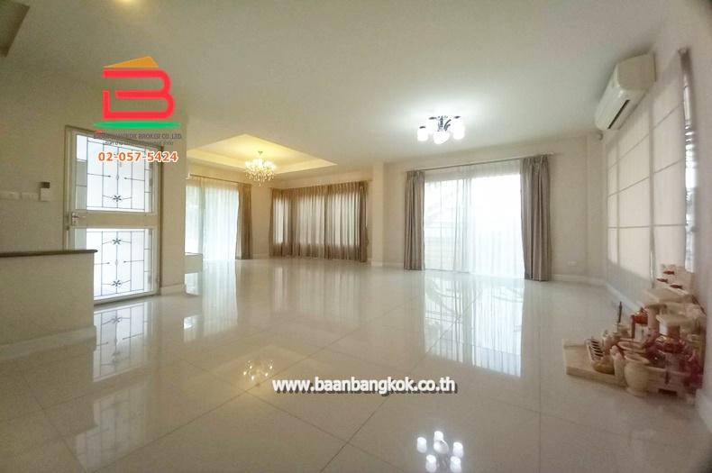 บ้านเดี่ยว หมู่บ้านเดอะแกรนด์ วงแหวน-ประชาอุทิศ เนื้อที่ 62.9 ตรว. ถนนสุขสวัสดิ์ เขตทุ่งครุ 5