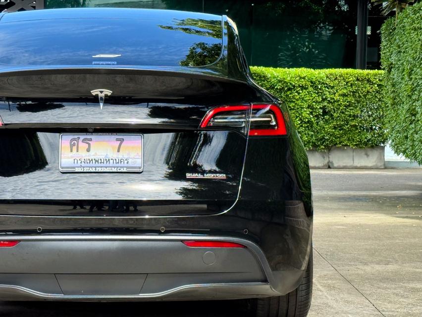 2024 TESLA MODEL Y PERFORMANCE รถมือเดียวออกป้ายแดง รถวิ่งน้อยเพียง 28,000 กม เข้าศูนย์ตลอด รถไม่มีอุบัติเหตุครับ รูปที่ 10
