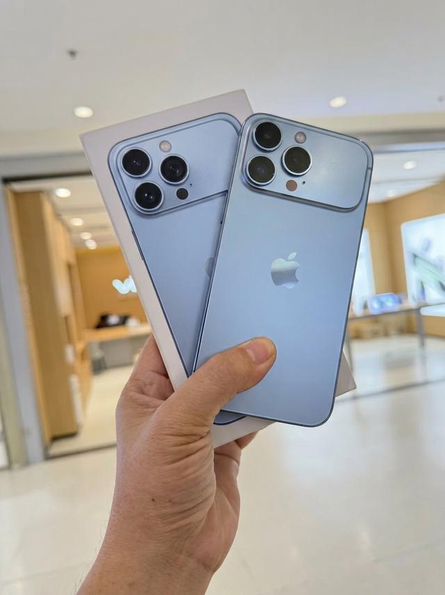iPhone 18 Pro Max สีฟ้า Glacier 512GB