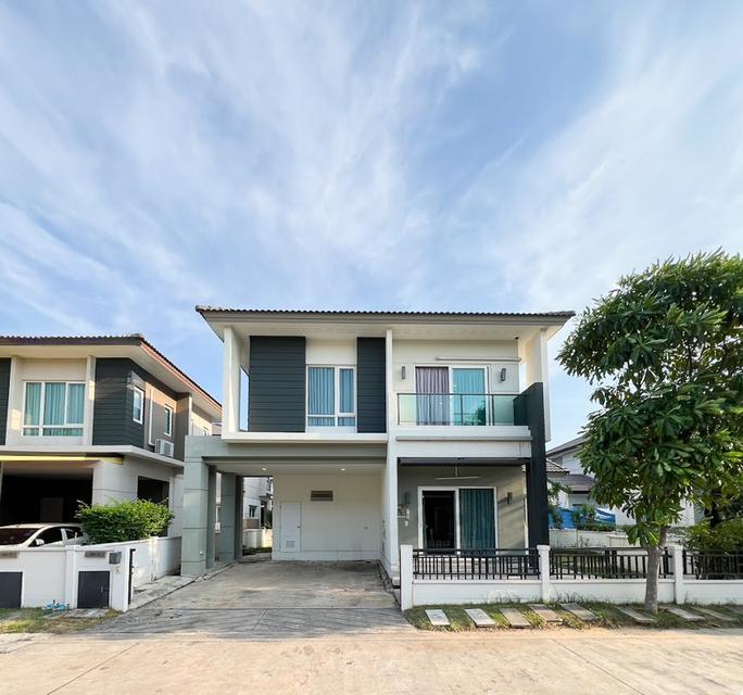 ขายบ้านเดี่ยวสไตล์โมเดิร์น "เซนโทร ประชาอุทิศ 90"STARRY TYPE ขนาด 50 ตรว.4 ห้องนอน 3 ห้องน้ำ เพียง 3.59 ล้าน 2