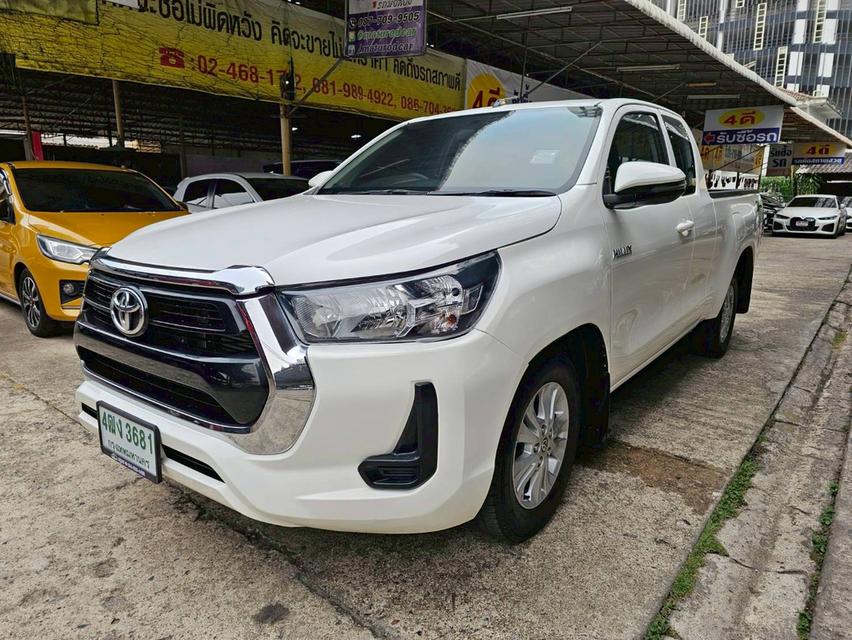 TOYOTA HILUX REVO 2.4 SMARTCAB ENTRY Z-EDITION ปี 21 MT