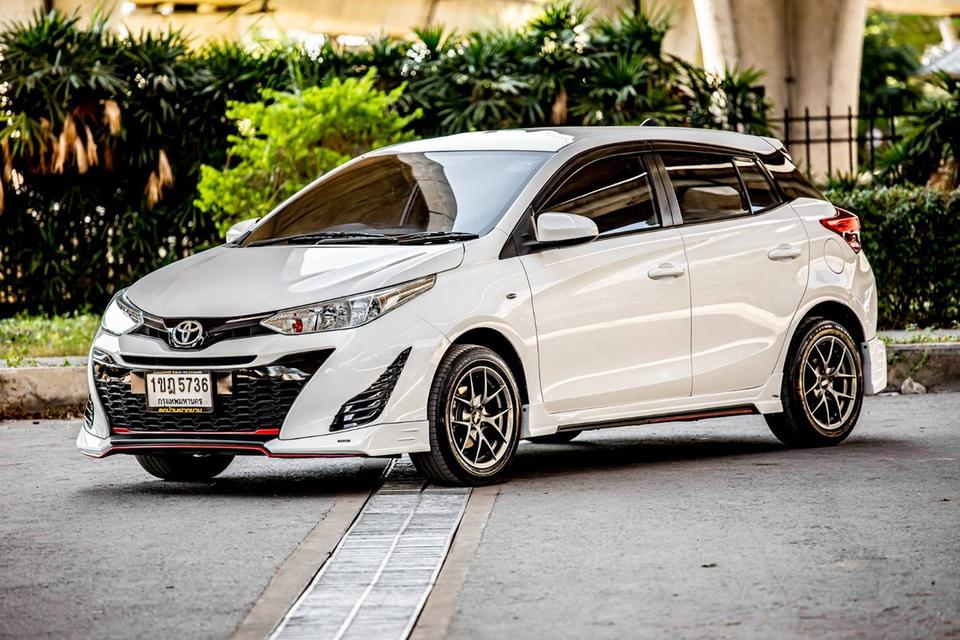 Toyota Yaris 1.2 Entry ปี 2020 สีขาว มือเดียวป้ายแดง สภาพใหม่มากๆ  9