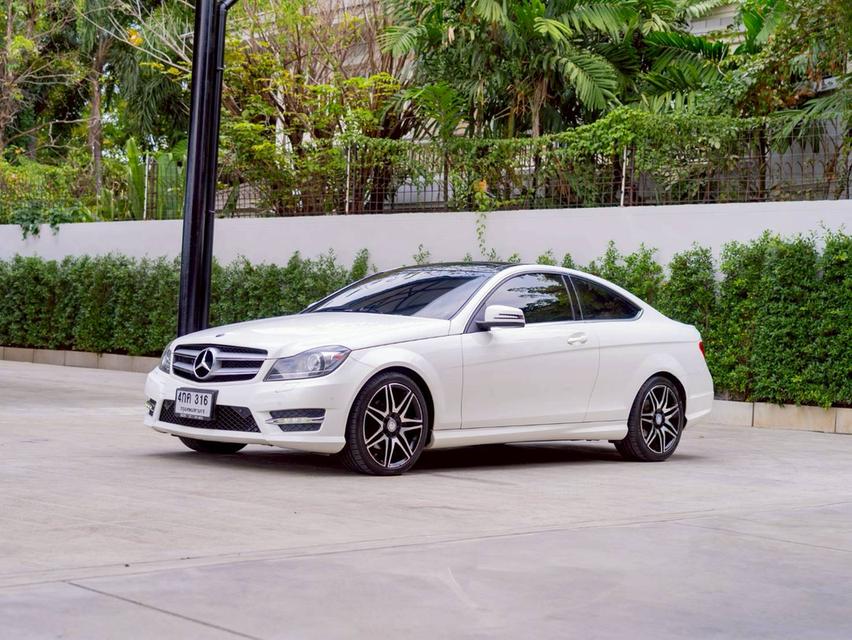 Benz C200 Coupe ปี13จด15