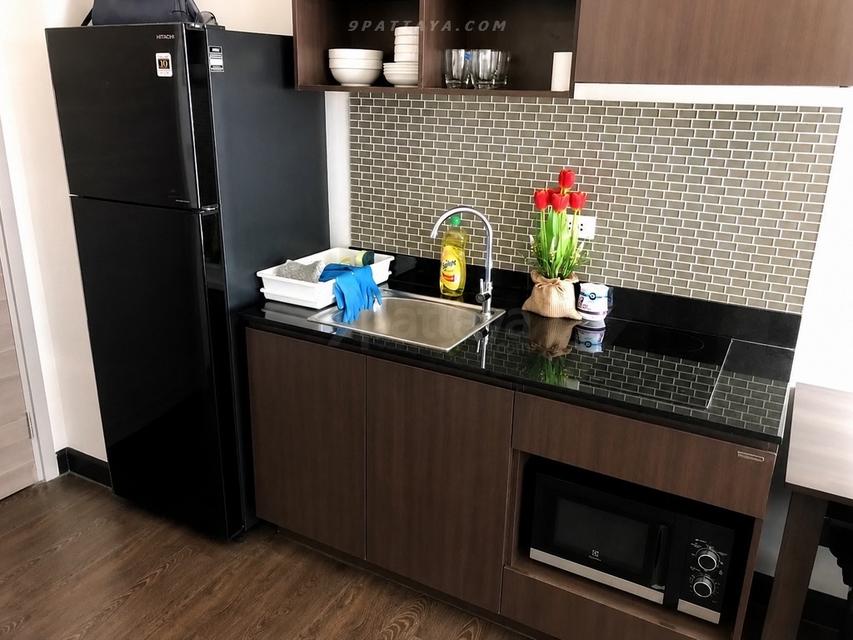 For Rent — High-Floor Condo at The Posh PattayaCondo for rent at The Posh Pattaya. High-floor unit, fully furnished and ready to move in. 3