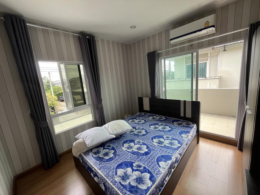 ขายบ้านเดี่ยว ภัสสร เทพารักษ์–บางนา • บ้านเดี่ยว 2 ชั้น พร้อมเข้าอยู่ • ที่ดิน 50 ตร.ว. / พื้นที่ใช้สอย 120 ตร.ม. • 3 ห้องนอน / 2 ห้องน้ำ 7