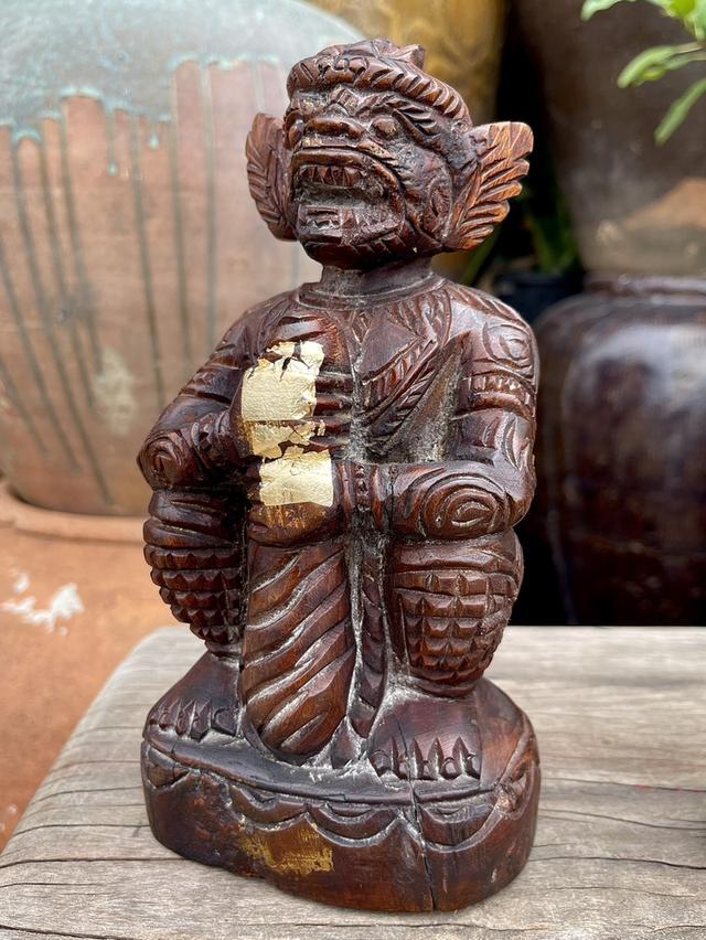 หนุมานไม้สักแกะสลัก หลวงพ่อดิ่ง วัดบางวัว ฉะเชิงเทรา พิมพ์หน้าโขน 7