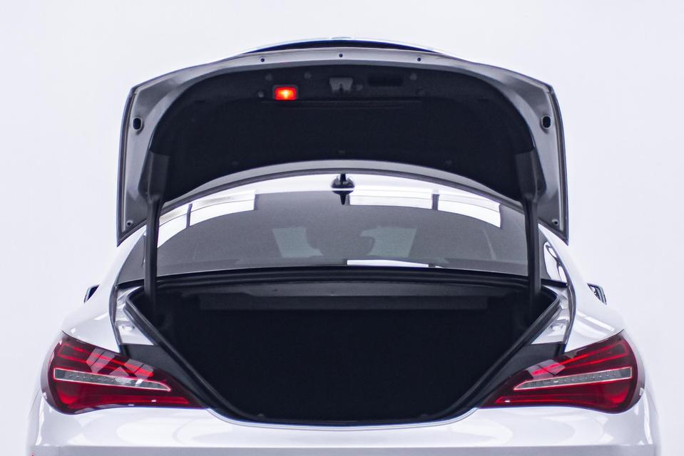 รหัสรถ 1C927 CLA-CLASS 1.6 URBAN 2020 19