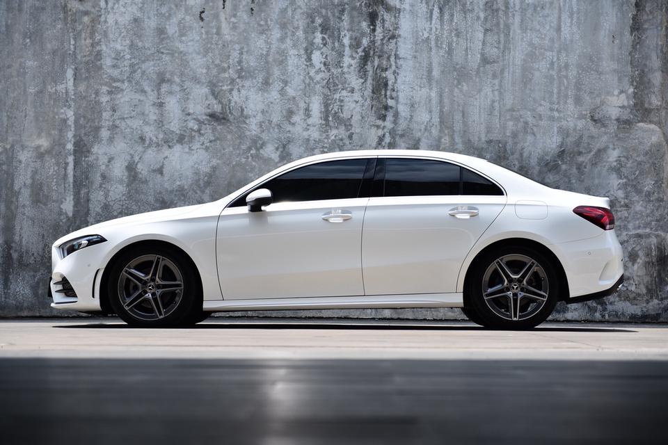 TOP OPTION เพียง 60,000 กิโล AMG DYNAMIC รถศูนย์ Benz Thailand ทะเบียนคืน"🎊🎖️2022 Mercedes-Benz A200 AMG Dynamic W177 รูปที่ 8