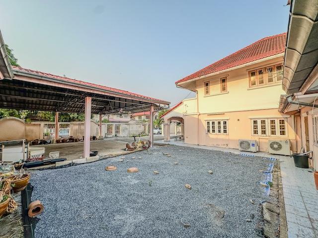 ขายบ้านเดี่ยว 2 ชั้น 186 ตรว. พร้อมโกดัง ย่านรามอินทรา 60 ใกล้แฟชั่นไอส์แลนด์ 4