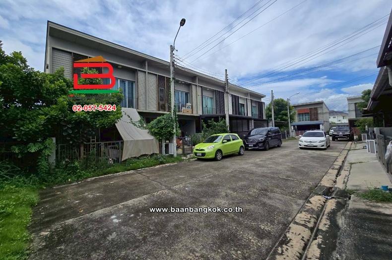 ทาวน์โฮม เนื้อที่ 30 ตร.ว. โครงการ พฤกษาไลท์ ล็อกซ์ ดอนเมือง (ซอยเทิดราชัน 45), ใกล้วัดนาวง ถนนวิภาวดี-รังสิต แขวงสีกัน เขตดอนเมือง 3