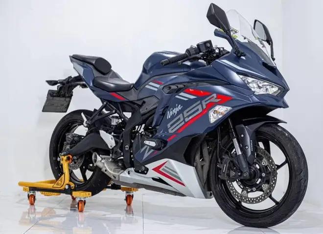 มอเตอร์ไซค์ราคาเบาๆ Kawasaki Ninja ZX-25R