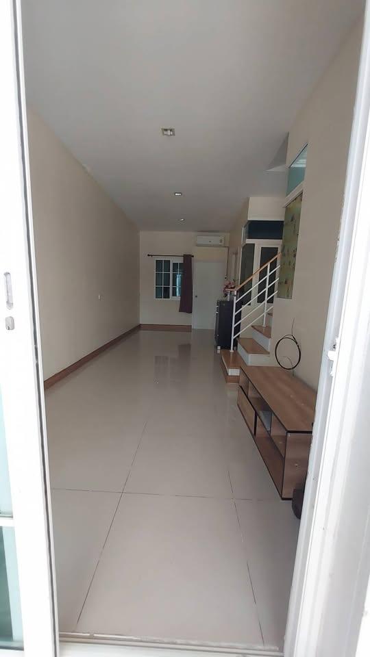 เช่าทาวน์โฮม นวมินทร์ 42 โครงการ โกลเด้น ทาวน์ 2 ลาดพร้าว-เกษตร นวมินทร์ 7