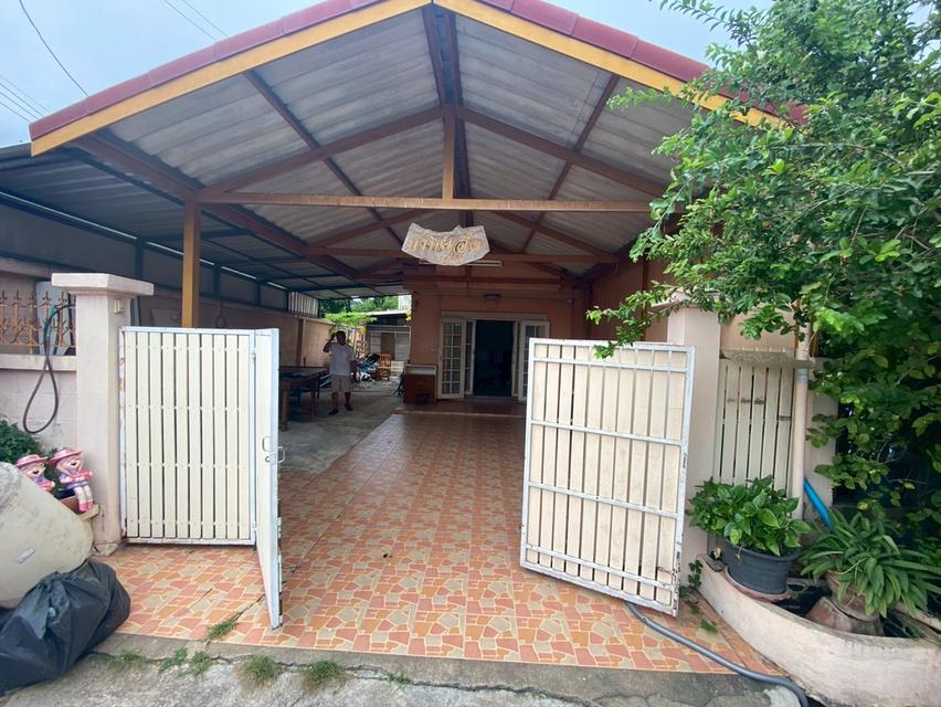 ขายบ้านทาวน์โฮม วิภาวดี 82 ขนาด 37ตรว 2ห้องนอน 2ห้องน้ำ 1