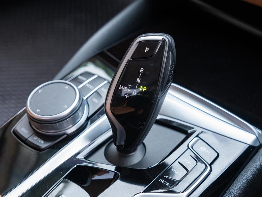 BMW 530e Elite ปี 2023 รูปที่ 14