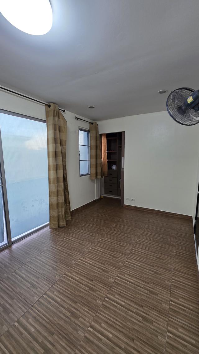 บ้านทาวน์โฮม. The Connect9 เกษตร-นวมินทร์ 16