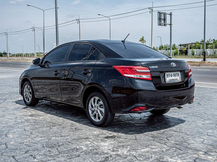 Toyota Vios 1.5. Mid สีดำ 4 ประตู ปี 2019 เดิมคลีนๆสวย 7