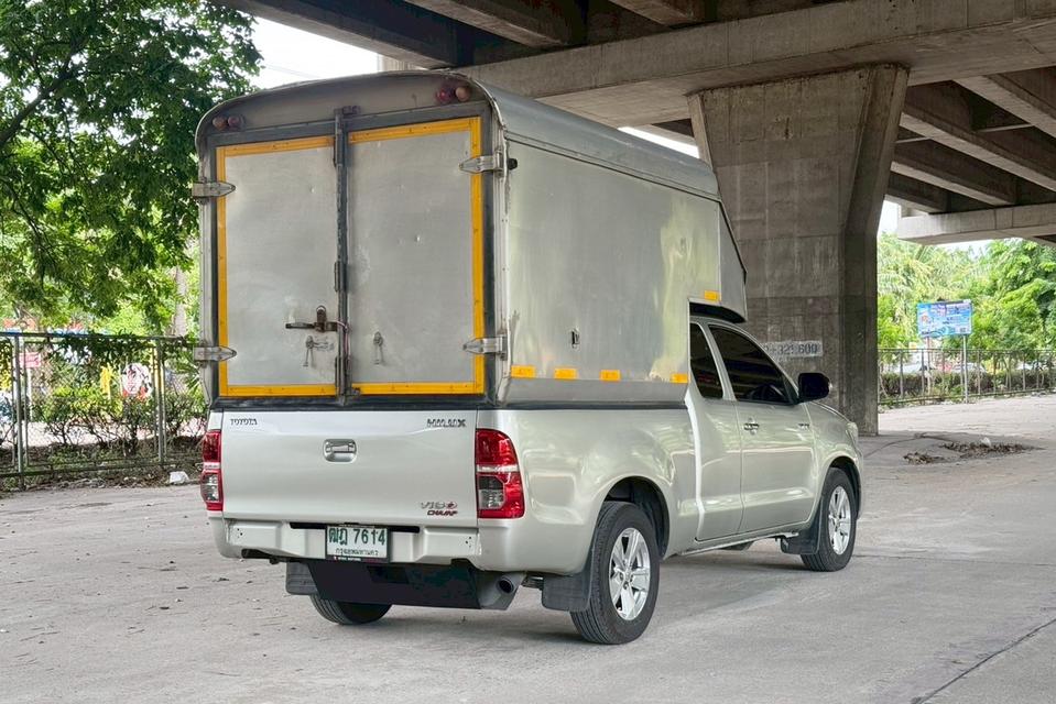 Toyota Hilux Vigo Champ Smart Cab 2.7 J LPG MT ปี 2011