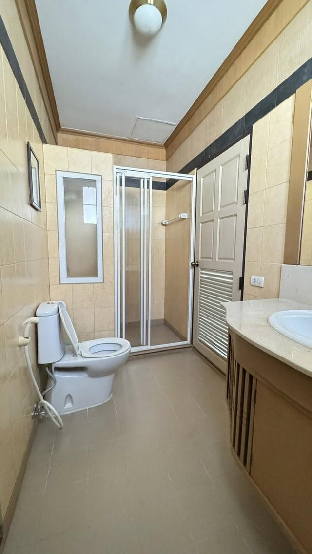 🏡 บ้านเดี่ยว 2 ชั้น หลังใหญ่ 90 ตรว. 3 นอน 3 น้ำ 30,000.-/เดือน (รวมส่วนกลาง+รับสัตว์เลี้ยงเล็ก) 🐶 8