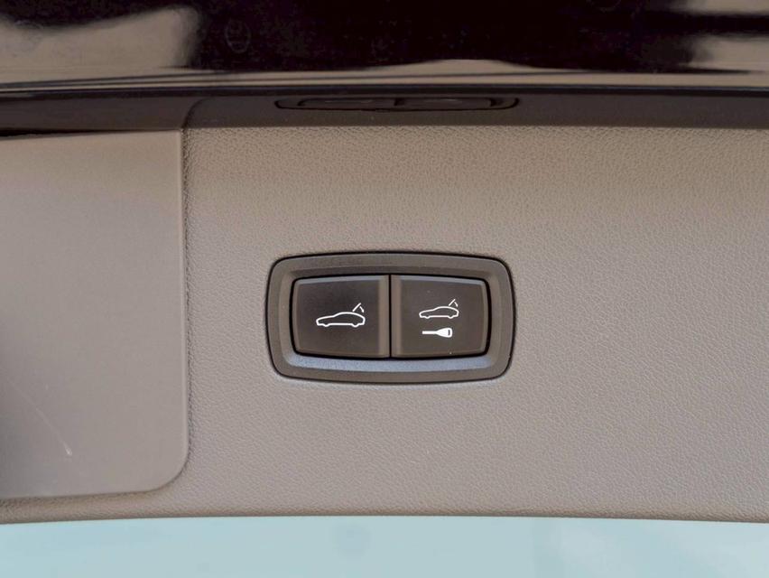 Porsche Cayenne E-Hybrid 3.0 SUV 4WD ปี จด 2020 16