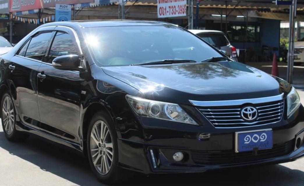 Toyota Camry 2.0G Extremo สีดำ 4