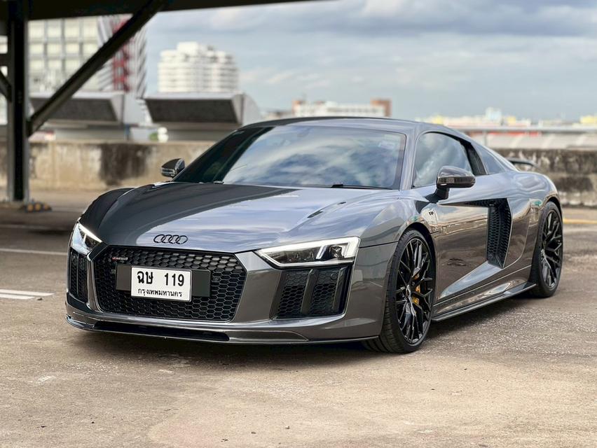 Audi R8 v10 performance 5