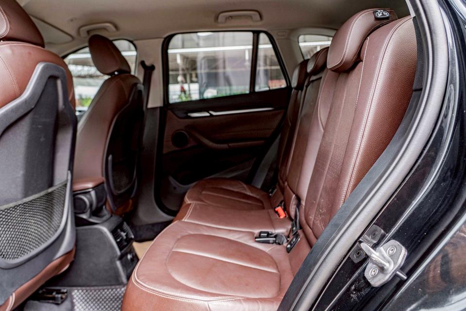 รหัสรถ NP5987 BMW X1 sDrive20d xline 2017 15