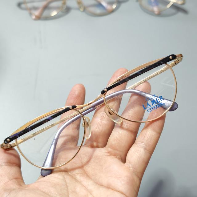 กรอบแว่นตาวินเทจ ญี่ปุ่น ยุค 80,90 ไทเทเนี่ยมเกรดพรีเมี่ยม น้ำหนักเบา by Citizen เก่าเก็บไม่ผ่านการใช้งาน ทรงสวยคลาสสิค รูปที่ 14